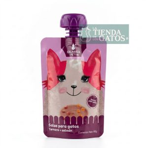 Salsa untable con sabor a ternera y salmón para gatos. Bolsa x 80 gramos